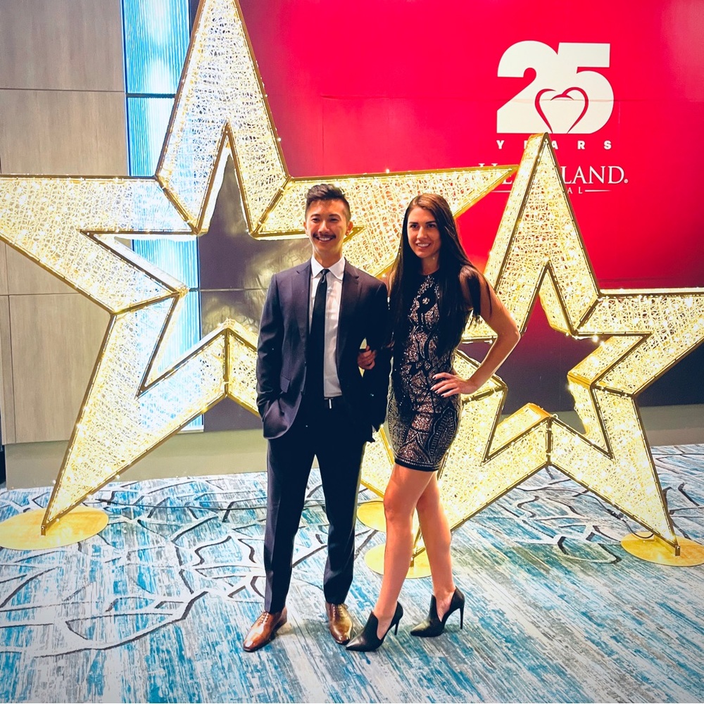 Meet your Posher, Larissa